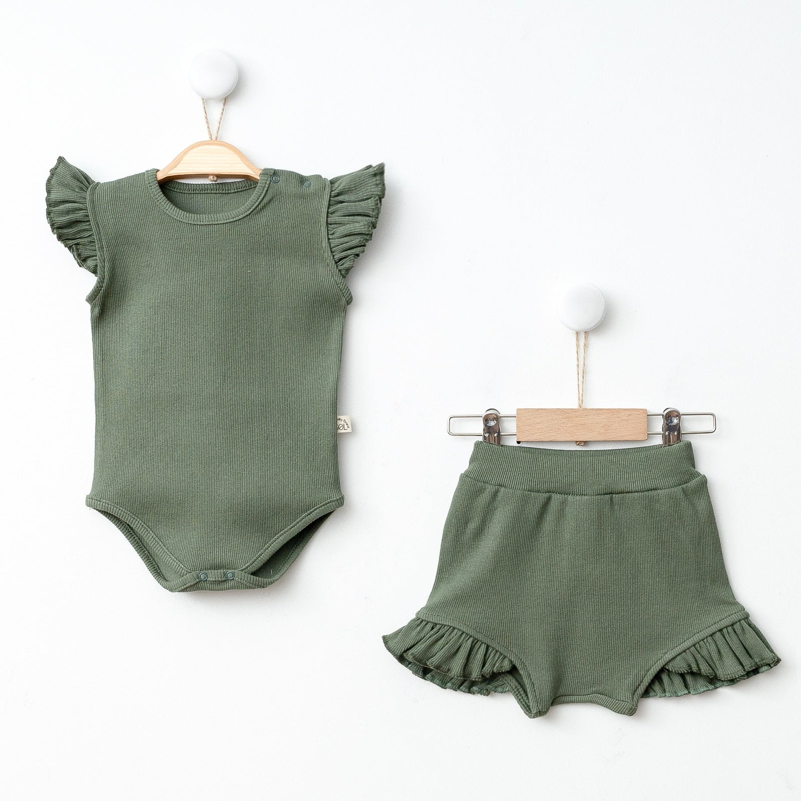 Ruffled Set